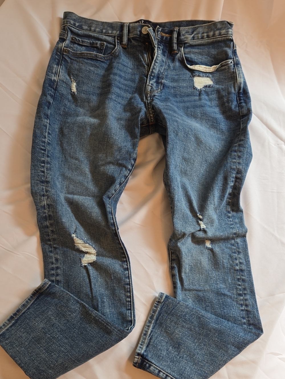 GAP Men's Distressed Blue Skinny Jeans
